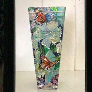 Amia Handpainted Vase